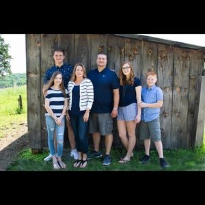 Meet your Posher, Leah